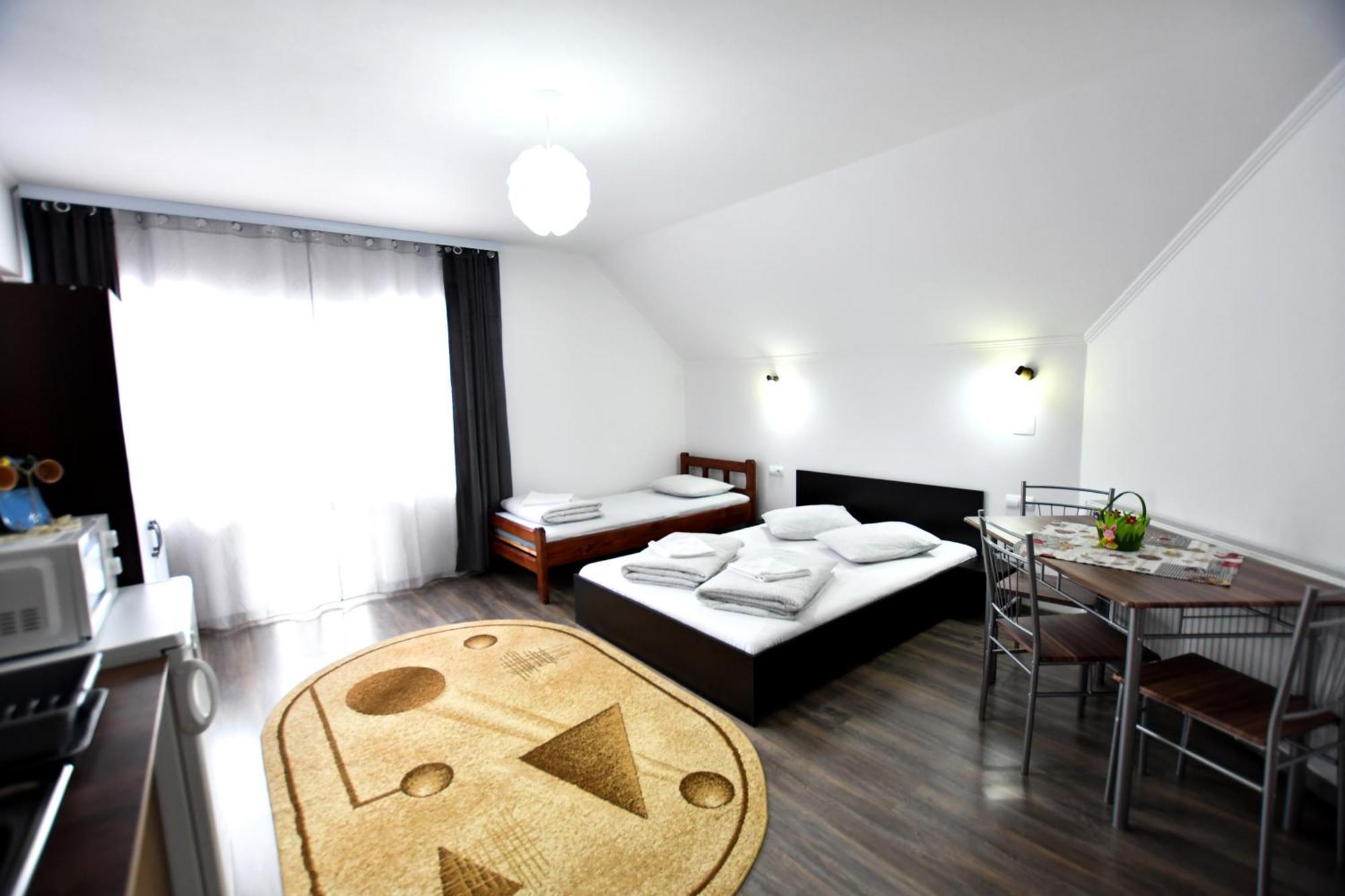 Casa De Oaspeti Cristian Praid Room photo
